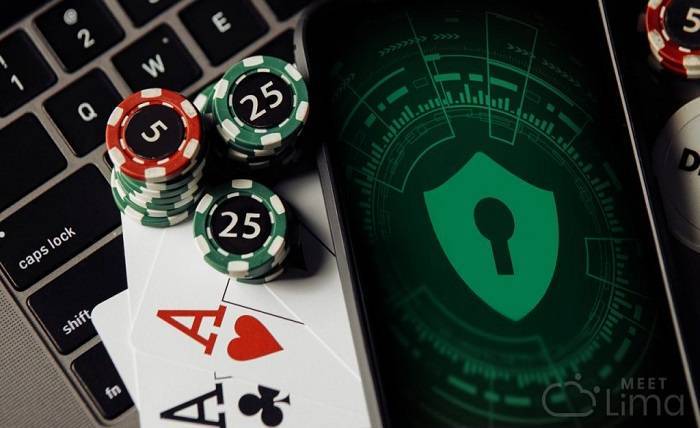 How to Stay Safe While Playing at an Online Casino.
