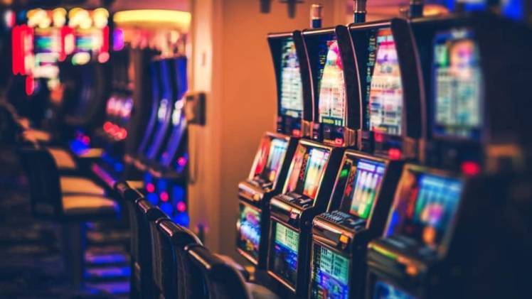 How Can I Fund My Account And Play Slot Games Online