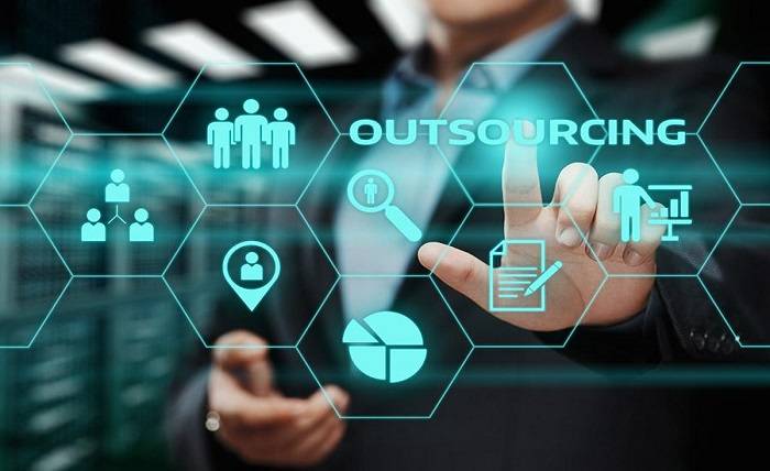 The Advantages of Outsourcing HR