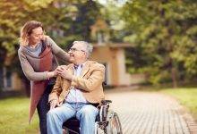 When You Should Consider Senior Care for a Loved One