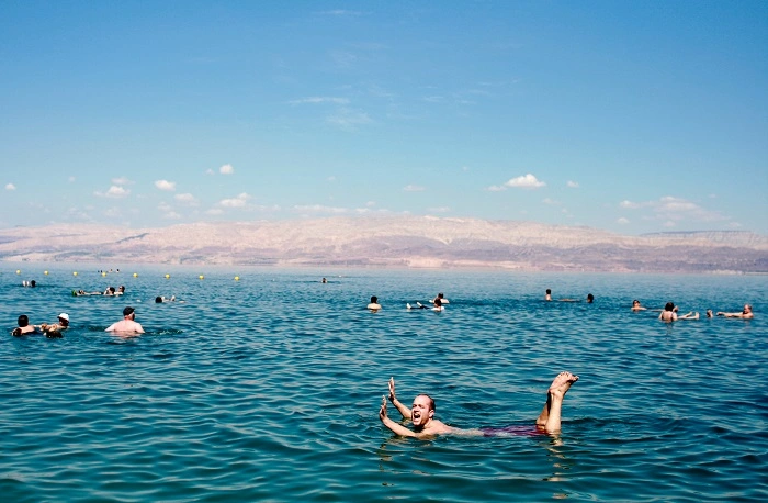 facts about the dead sea 6