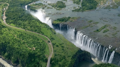 fun facts about victoria falls